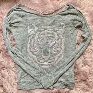 Aeropostale- Thin Long Sleeve Sweater